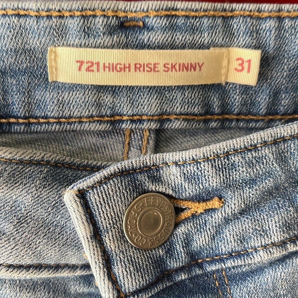Levi’s 721 high rise skinny jeans - Picture 2 of 6
